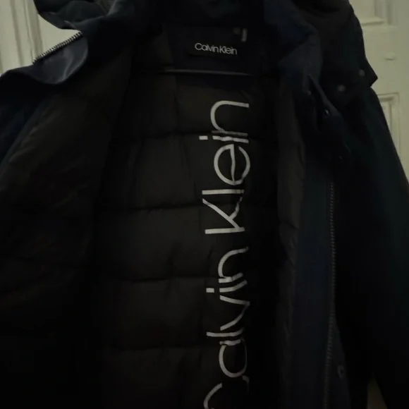 Calvin Klein Men's Dark Blue Heavy Jacket - Picture 2 of 6